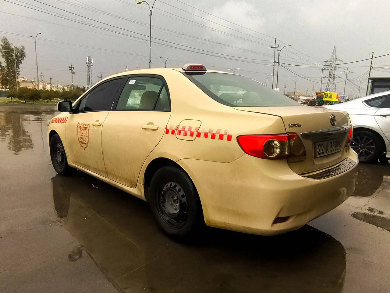 تەکسی بیکاشۆ ٢٠١٣ 
مەکینە بچووک 
گێر تۆماتیک 
سلڤەر کراوە بە تەکسی 
 حساسە وناو فۆڕمیکە شاشە ئایپاد
بەناوی خۆمەوەیە سەنەوی نوێیە هەتا  ٢٠٢٩
بەناو کردن غرامە و  مەکینەو هەموو شتی بەشەرتە
ئێرباگ بەشەرت  
بۆنیتی ڕەشەو جەمپێکی بچووکی پێت و پێشی هەیە 
ناونیشان هەولێر
152 وەرەقە مەعامەلە
‏‪0750 765 6070‬‏
