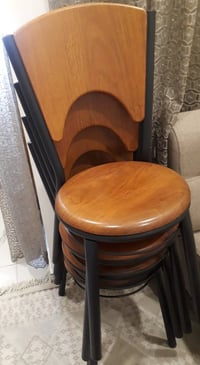 ميز طعام • ٤ كراسي • حي الجامعة بغداد