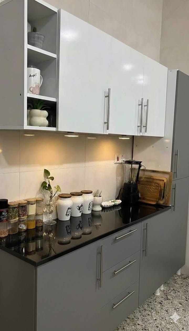 رمضان ع الابواب 
غيري مطبخك ويانه 😍
⚡⚡⚡⚡⚡⚡⚡مترين ارضي وملحق ومتر وعشرين سنك 

السسسعر 325 الف سارع قبل انتهاء العرض 🎉🎉🎉


**إذا كنت صاحب هذا الإعلان وتريد حذفه لأي سبب، رجاءا أرسل رسالة إلى الدعم الفني**