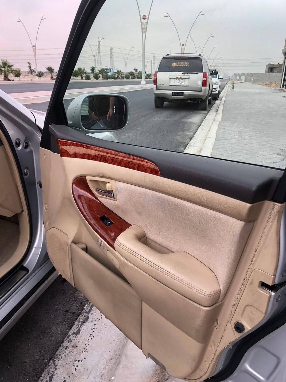 سلام عليكم سياره شاهيه بدون رقم بدون رقم موديل 2004دخول جديد سياره كارتون جاهزه من كلشي لعنوان بصره سعر 38مستعجل على بيعته كلش الاتصال على الرقم ***********
