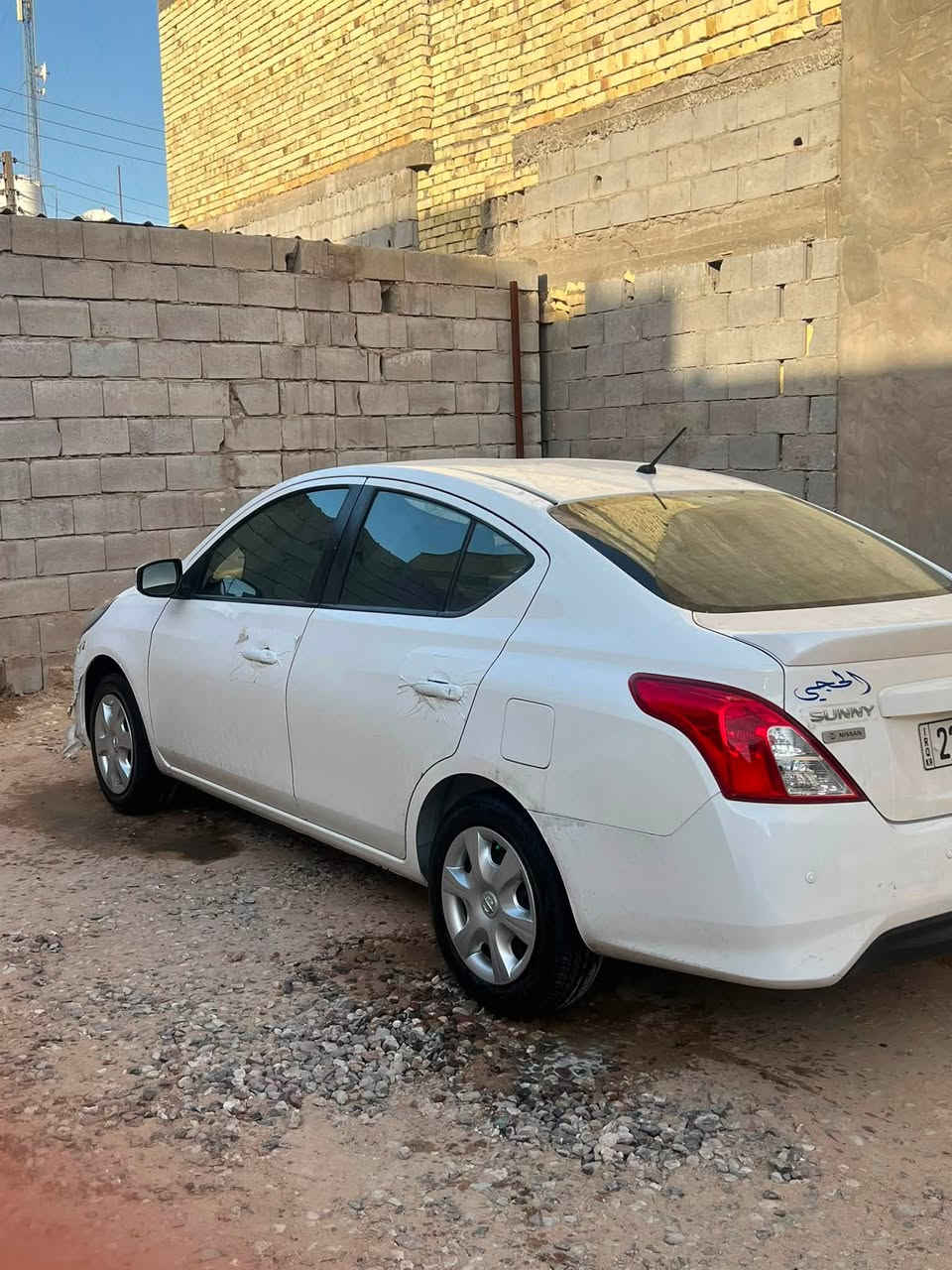 نيسان صني مصري 24
سياره كفاله من ضربه وصبغ وبارد 
ماشيه 73 وقابل للزياردة 
السعر 118 وبيها مجال 
للاستفسار ع خاص او وتساب ***********
مكان البصرة الزبير
