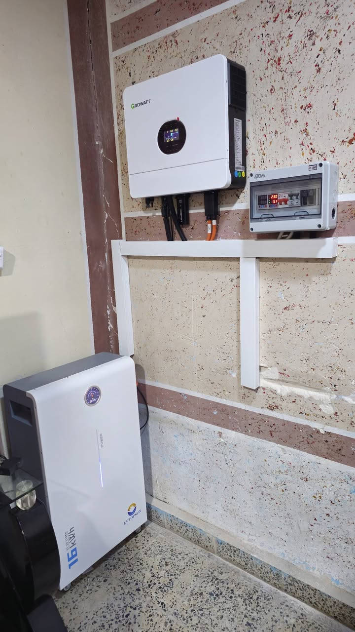 من قضاء #الــعلـم_قرية_سمرة تم ولله الحمد تنصيب منظومة طاقة شمسية
للأخ #مصطفى_السعدي 16امبيـر ليلـي نهـاري

مكتب منارات المدينة للطاقة الشمسية خيارك الأمثل للطاقـة المتجددة 

#البيــع_بالـنقد_والاقسـاط 

📌 صـلاح الدين/ تكـريت/ العلـم/البـورصة #عمارة_الضامن مقابل مجمع دكتور احسان الساري للحجز والأستفسار👇👇
المهندس حسن الجبوري 
*********** اسيا
*********** زين
مــنارات الـمـدينـة
