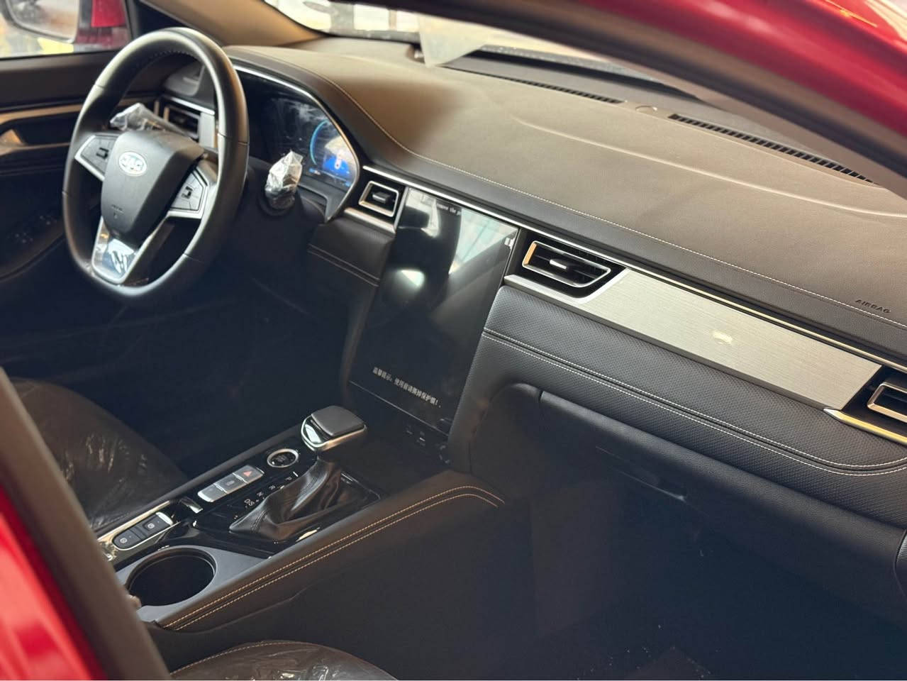‎10500$ luxury
11700$  flagship 

صفر كم
‎محرك/ 15 توربو  150 حصان
‎قير/ اوتوماتيك و عادي
‎تبرید مرکزي 
‎بانوراما 
‎كشن كهربائي
‎دشبول ليد بالكل الوان
‎كاميرا و شاشة ايباد (شاشة تيسلا)
‎حساسات امام و خلفية 
‎تثبيت سرعة 
‎تحكم ستيرن
‎نقطة العمياء
‎مرايات شفط و إشارة
‎بصمة  تشغيل و دخول
‎اوتو هولد
‎بريك كهربائي
‎نضام الانزلاق
‎لايت LED
‎تحكم لايت 
‎ويل 17 أربيل, العراق


**إذا كنت صاحب هذا الإعلان وتريد حذفه لأي سبب، رجاءا أرسل رسالة إلى الدعم الفني**
