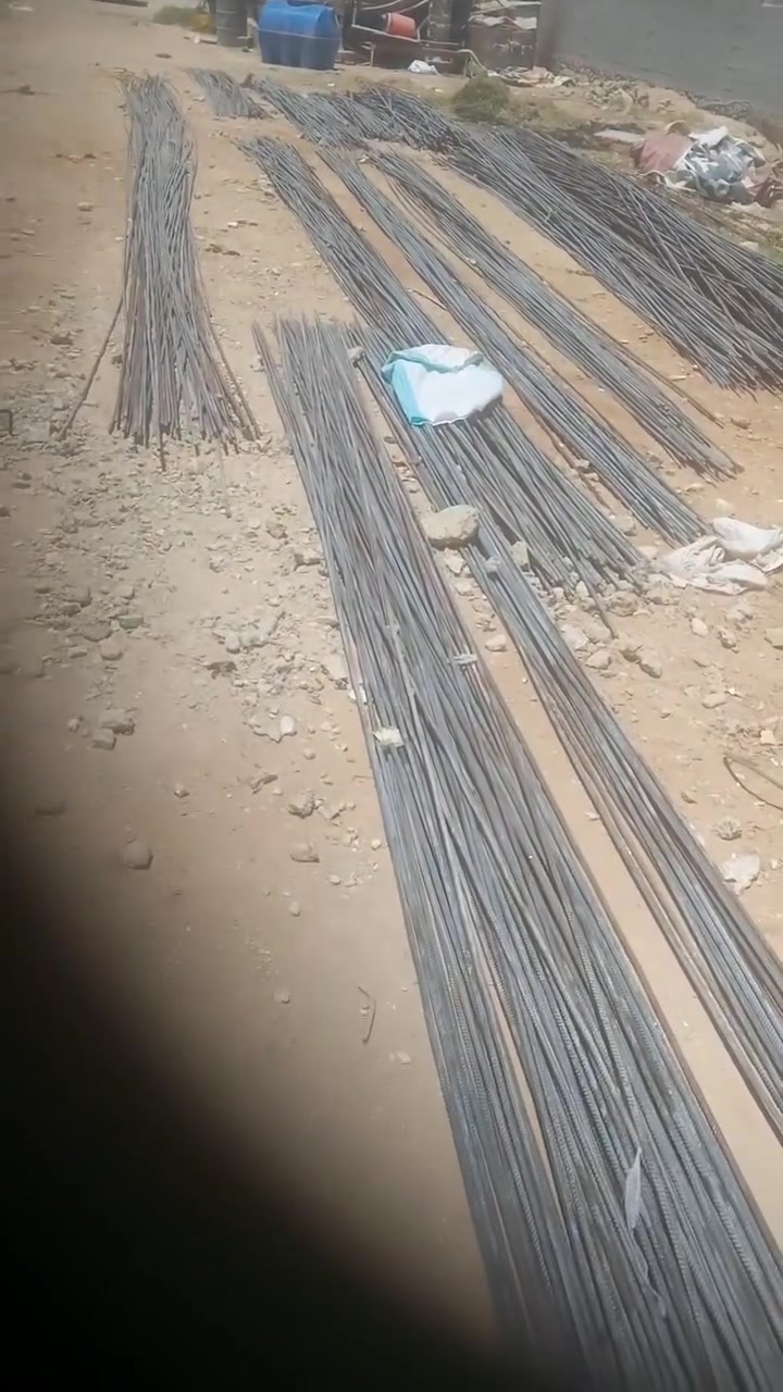 شيش أبو نص البيع اطواله 6متراو5ونص
+وابو الخمسه أطول 12او8و9و6
 حلقات /30-/30
و40/30.  
***********
