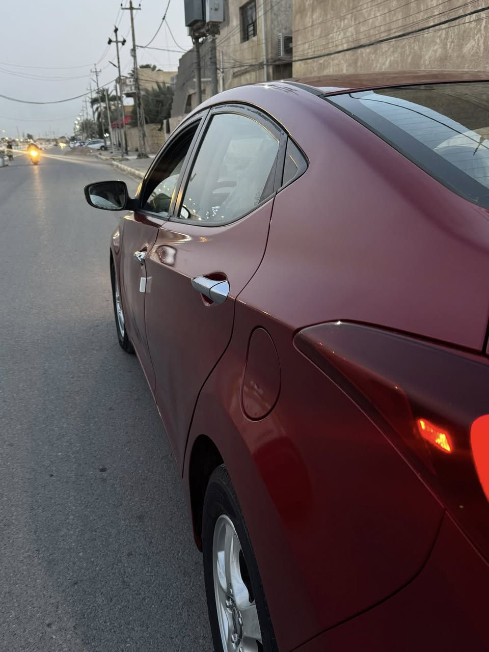 اللنتره 2016 للبيع او مراوس ( بدون كصه) مصبوغه حزام للجماليه السياره كارتون جديده 55$ وبيه مجال بسيط ***********
