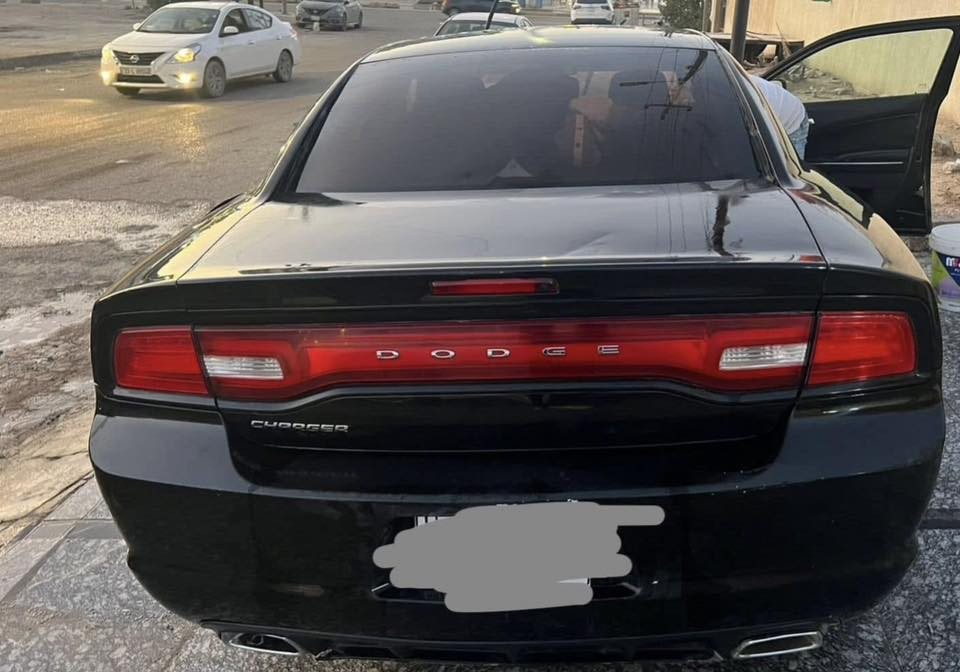 سلام عليكم
جارجر موديل 14 رقم وسنويه نفس رقم الشاصي كصة جنطه
50  المكان /العماره
رقم الهاتف ***********@
