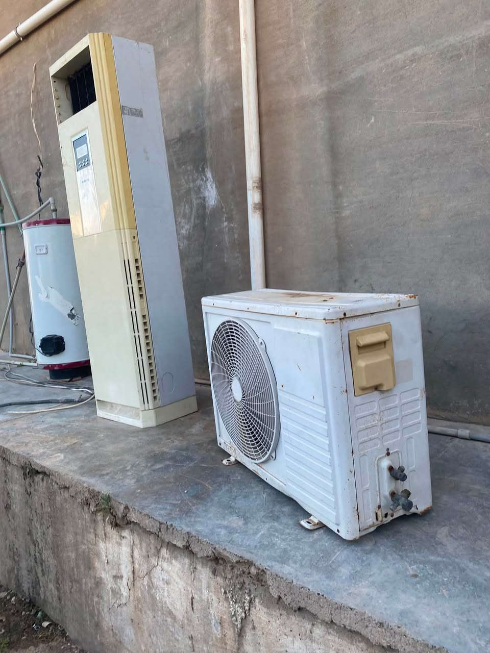 نشتري  جميع انواع السكراب
الحديد بانواعه 
الفافون بنواعه
النحاس بنواعه
البراص بنواعه
كذالك المبردات
وجميع المحركات العاطله 
ولكيزرات
ول سبالت
ول مكيفات
ول مراوح
ول غسالات 
ول حاجات القديمه  بسعار تنافسيه
للتواصل خاص او علئ رقم االهاتف
*********** متواجد  اجيك للباب البيت  
والرزق ع الله ♥️
