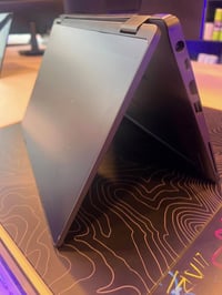 ديل لاتيتود 5300 • i7 الجيل الثامن • شاشة لمس 360 درجة