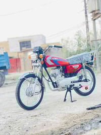 دراجه ناعمه للبيع صالحه شهر مطالعه من الوكيل مليون ومئه وبيها مجال بدو...