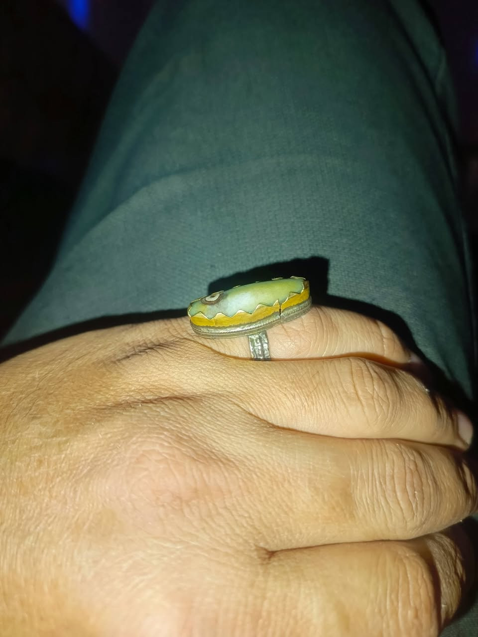 داودي اخضر تحفه قديم السعر 50بي مجال


**إذا كنت صاحب هذا الإعلان وتريد حذفه لأي سبب، رجاءا أرسل رسالة إلى الدعم الفني**