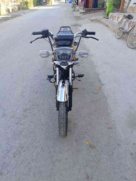 سلام عليكم دراجه سولك لبيع نظافه فول محرك 200 محرك ما مفتوح اوراق كامله السعر 825 وبي مجال العنوان ديالى الخالص ستفسار هاذه الرقم ***********
