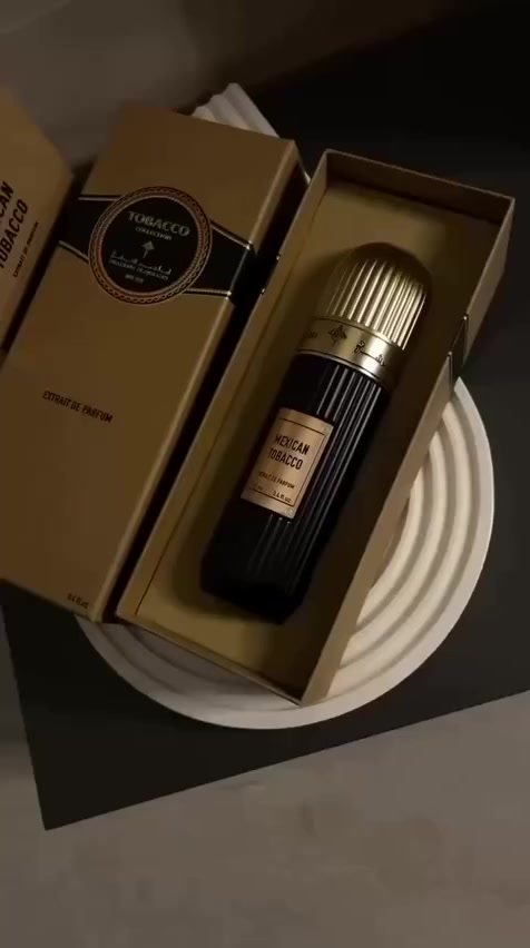 مجموعة التوباكو من أبراق ( إبراهيم القرشي ) ✨
 لعشاق التوباكو، هذه المجموعة مصممة لتأسر حواسكم بكل نفحة!  عطور فريدة مستوحاة من أجود أنواع التوباكو حول العالم 🌎، جمعتها لكم إبراق في عطور أنيقة تليق بذائقتكم الرفيعة ✨.

تجربة تعكس الأصالة وبصمة عطرية تبدأ بدفء التوباكو وتستقر على عبق شرقي فاخر 🤎

لمحبي الروائح الدافئة والعميقة بأداء استثنائي 
هذه التشكيلة صنعت لتكون رفيقك في المواسم الباردة والمناسبات الخاصة ✨
المنشأ الإمارات الأصلي 🇦🇪س القطعة ١٨ الف


**إذا كنت صاحب هذا الإعلان وتريد حذفه لأي سبب، رجاءا أرسل رسالة إلى الدعم الفني**