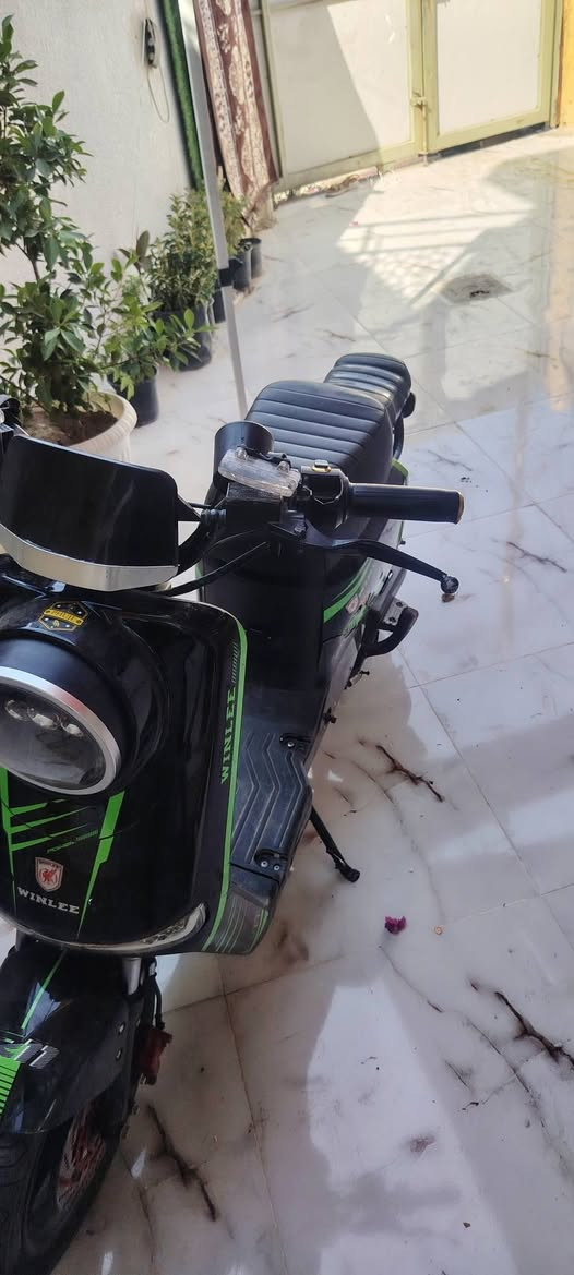 R11 للبيع سرعة 109
بصمتين وسويجين
خمس بطريات شركة وينلي
حساسات
شغاله كامله
سعر ٣٥٠ ادمن وافق رحمه لاهلك


**إذا كنت صاحب هذا الإعلان وتريد حذفه لأي سبب، رجاءا أرسل رسالة إلى الدعم الفني**