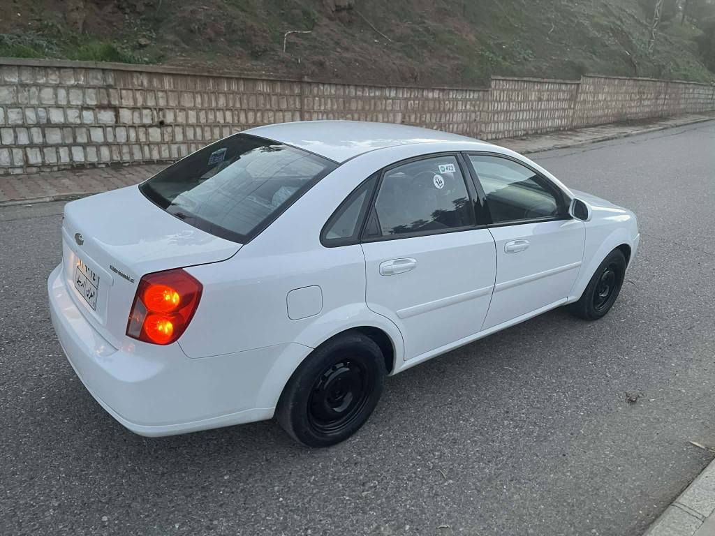 ئۆپتڕا 2009
گیڕ و مەکینە بەشەرت گیڕ عادیە سەیارەکە سەرف و بوخار بەشەرت دوو بست بۆنیتی بۆیاغە کارەبایی  
هەمووی بەشەرت چوار تایەیی نوئ سەنەوئ مانگیکی ماوە بەسرچیت بەشەرتی تەحویل 72 وەرەقە و مەعامەلە شوین کۆیە *********** كويسينجاك, أربيل
