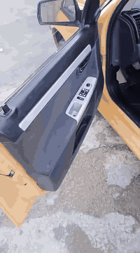 سمند مديل 17 رقم واسط نكليزي مصفره هيئه غرامات سنويه لسنه 30مكينه كير تبريد حداديه تايرات كهربائيات كلها جاهزه السعر 52وبيه مجال مكاني كوت شراي يتصل ***********
