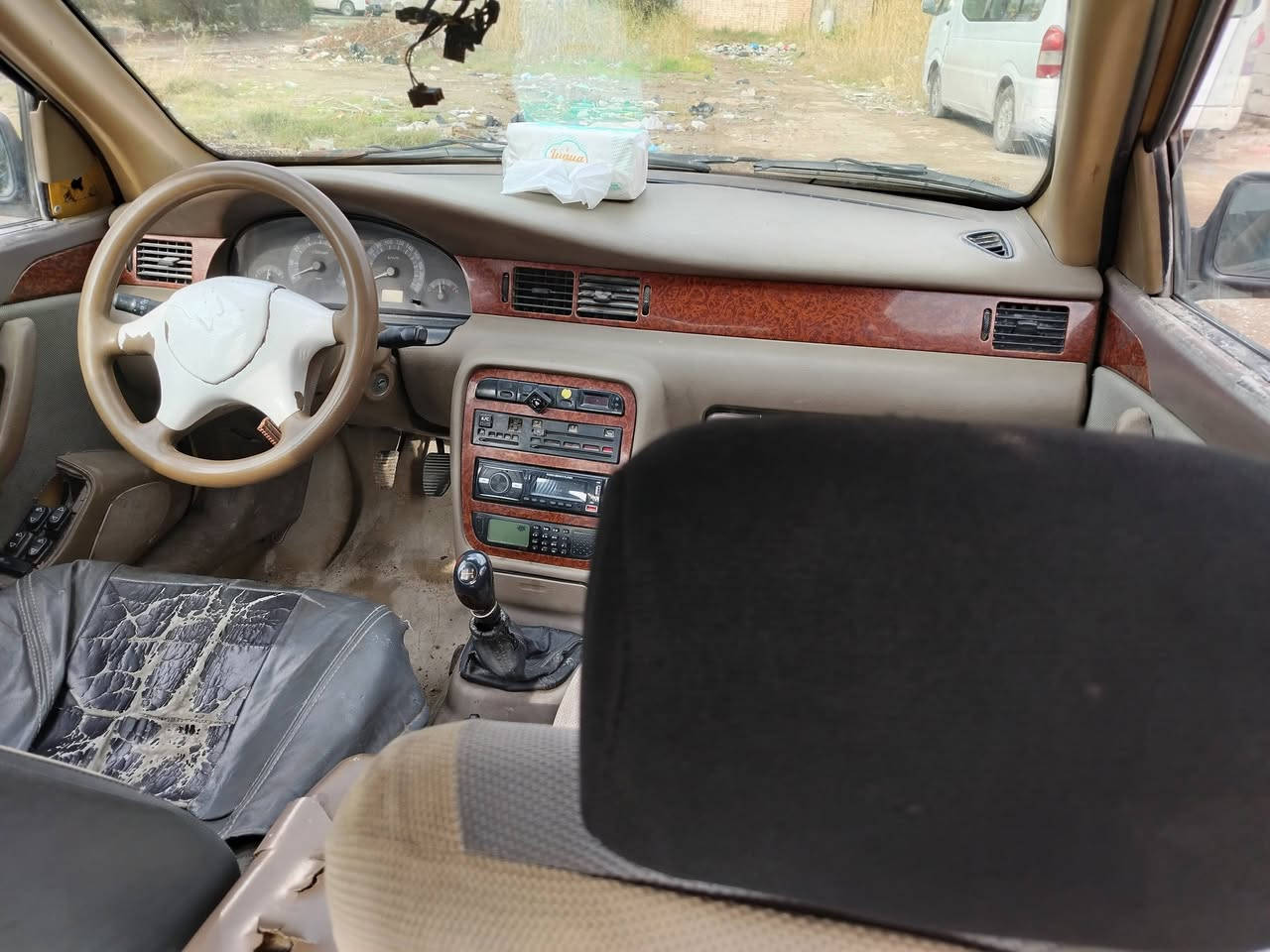 سمند11
مكينه كير حداديه كفاله
دواخل دوشمه بلاد
كهربائيات كلها شغاله
خط بحث غرامات ممطلوبه
مكاني كوت
***********
