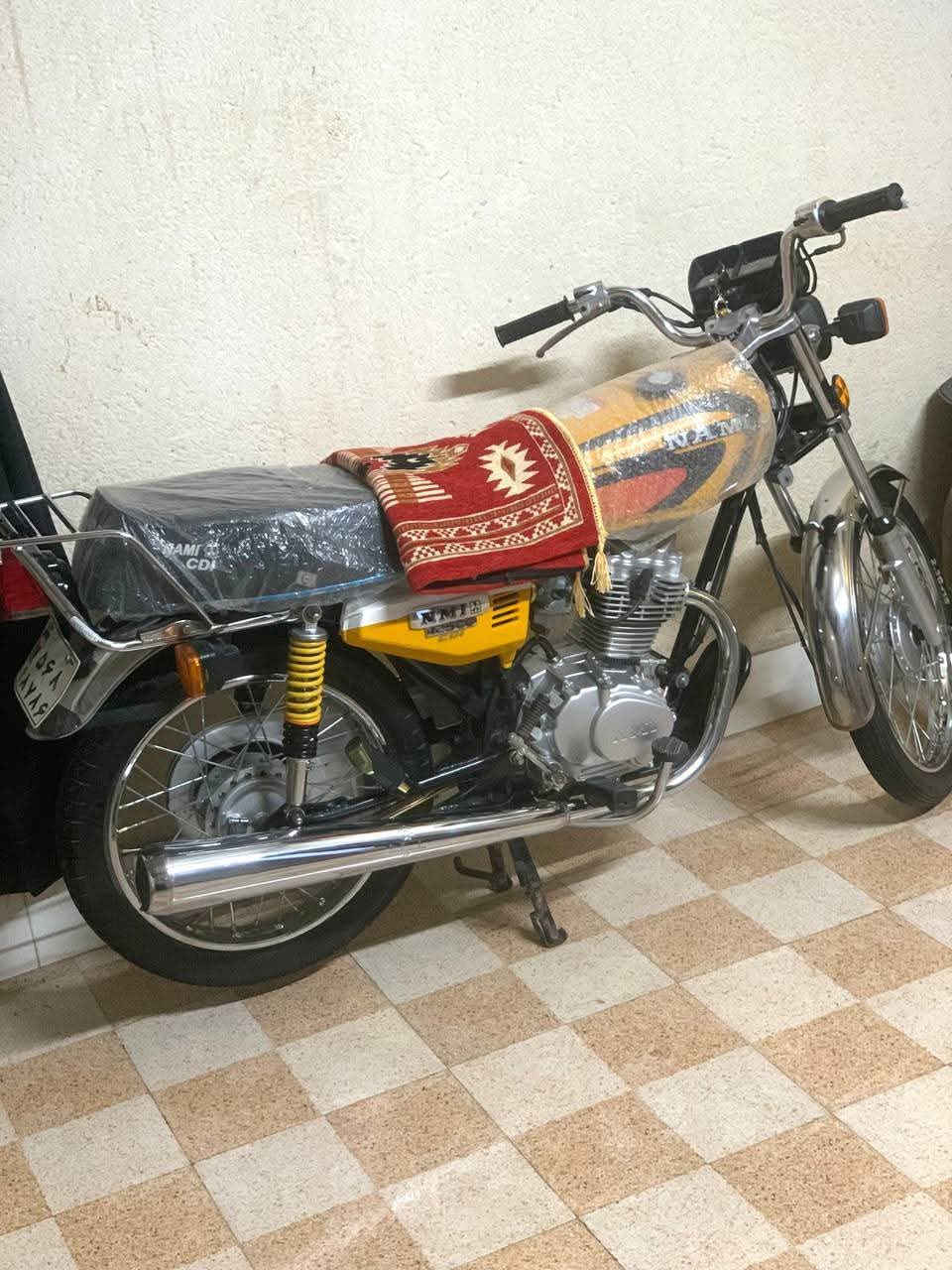 سلام عليكم دراجه نامه شلامجه اصلي موديل 2023 كفاله عامه دراجه مضمومه مامتعوبه اوراق كامله 7شراي يتصل واني خادم مكاني ناصريه جبايش ***********
السعر 1400بيه مجال
