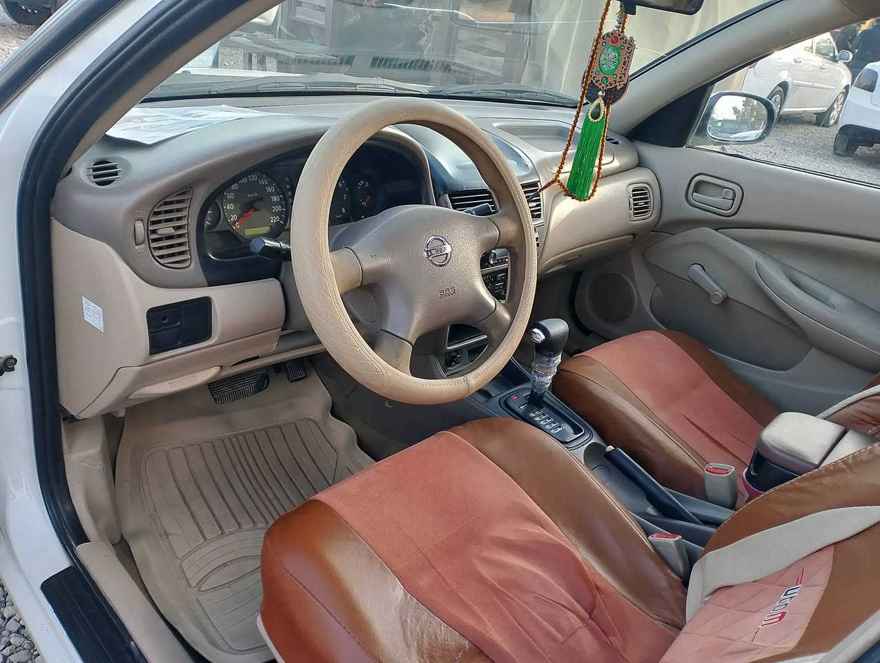 صنی 2008یابانی خلیج بیه نص باب بدون دواخل سعر100ورقه مکانی کلار***********
