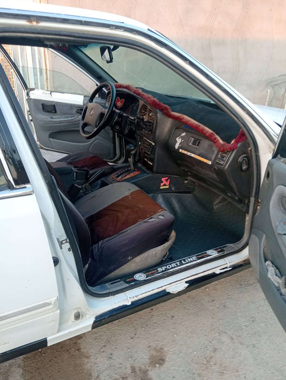 السلام عليكم
 برنز فراشه موديل 96رقم ديالى قطره صبغ مابيه كل نقص مابيه كير اوتو ماتيك كامله مكمله تبريد كهربائيات كله شغاله مال جناي بسمي ترايك وين ميعجبك السعر32وبيه مجال العنوان بغداد مدينه الصدر اللاستفسار الاتصال ***********
