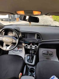 النترا مديل 20 بأسمي ماشية 38الف كيلو حادثها بنيد فقط مبدل. مكينة 2000...