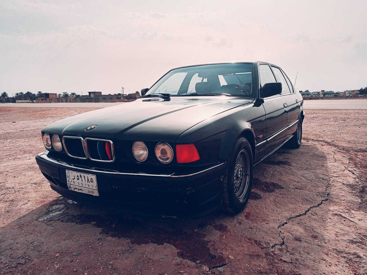 سلام عليكم بي ئم للبيع 700/40
سياره جاهزه من كل نواحي 

سعره 50 وبيه مجال 

مكانه واسط مركز مدينه 

شرط التحويل 

الاستفسار تصال ***********
