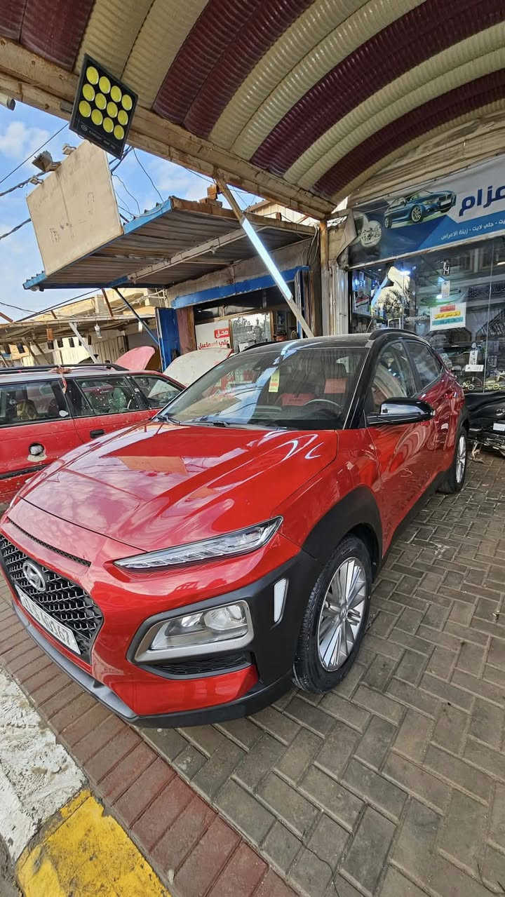 هونداي كونا موديل 21 مكينة 2000 دوش
بغداد تحويل ثاني يوم مكانه السماوة المركز 
حادثها مرفق بالصور 
***********
