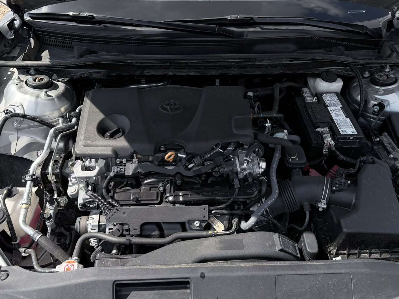 سلام عليكم 
كامري 2024 للبيع se 
سياره رقم شمالي تريد تحويل تريد وكاله 
سياره كير محرك كهربائيات بل شرط 

حادثها بامريكا قطعتين سرقه ومبدلات بلادي وبل عراق جاملغ خلفي وجنطه 
بدون ايرباك بس بيها تعديل بل بطانه الخلفيه 
السعر 180 وبي مجال بسيط
‭٠٧٨٦ ١٩٨ ٧٠٧٩
