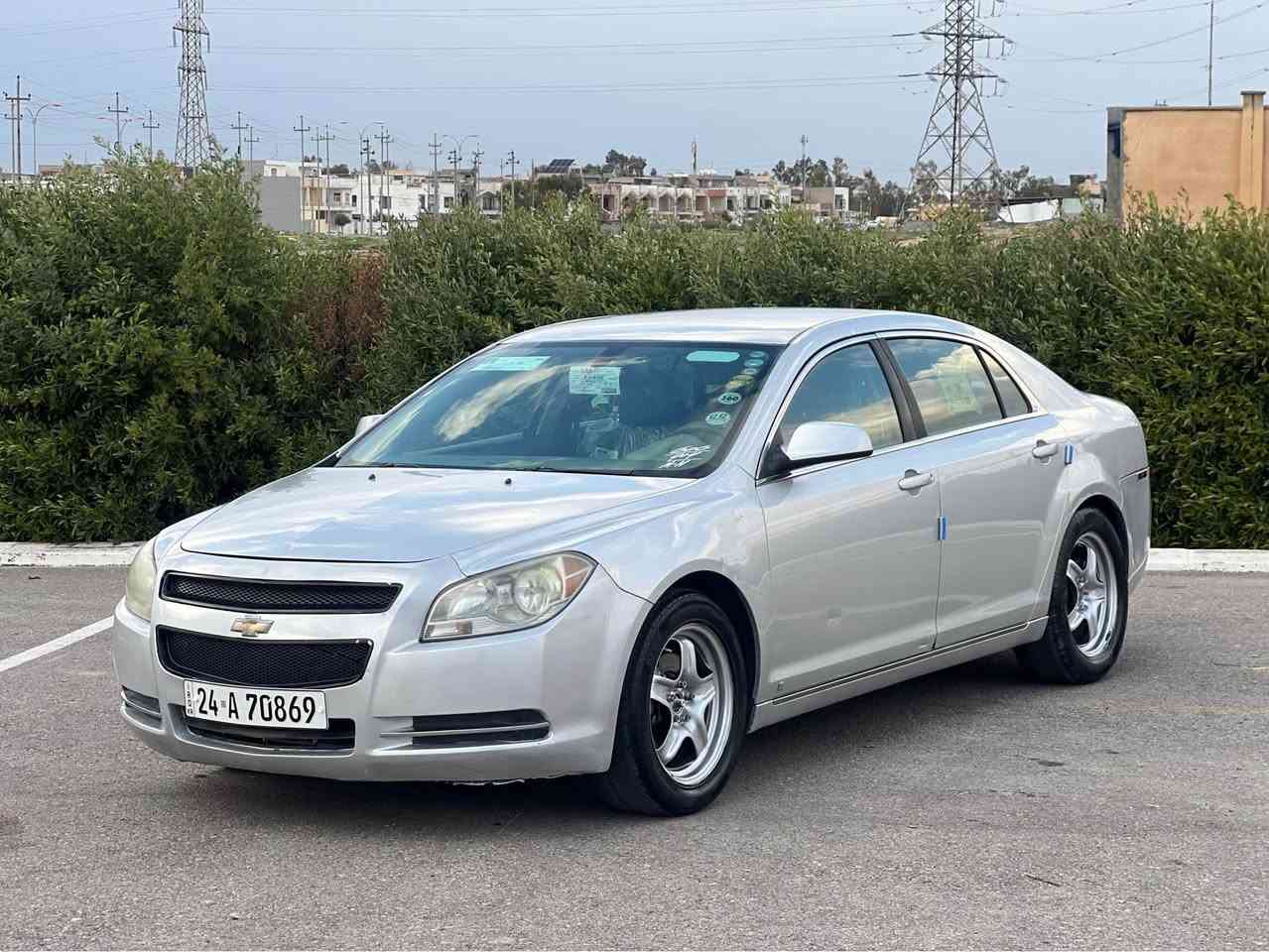 ***********
***********

شوفليت ماليبوو  
مودل2009
بيدون سبغ 
گير محرك بشرت
تاخم ئمامي وخلفي بشرت
بسمي سيارة كول جديد سنوي هةزة جديدحتا ٢٠٣١ 
بنسبت سحر٦٨ بيها مجال قليل
مكان اربيل Singapore
