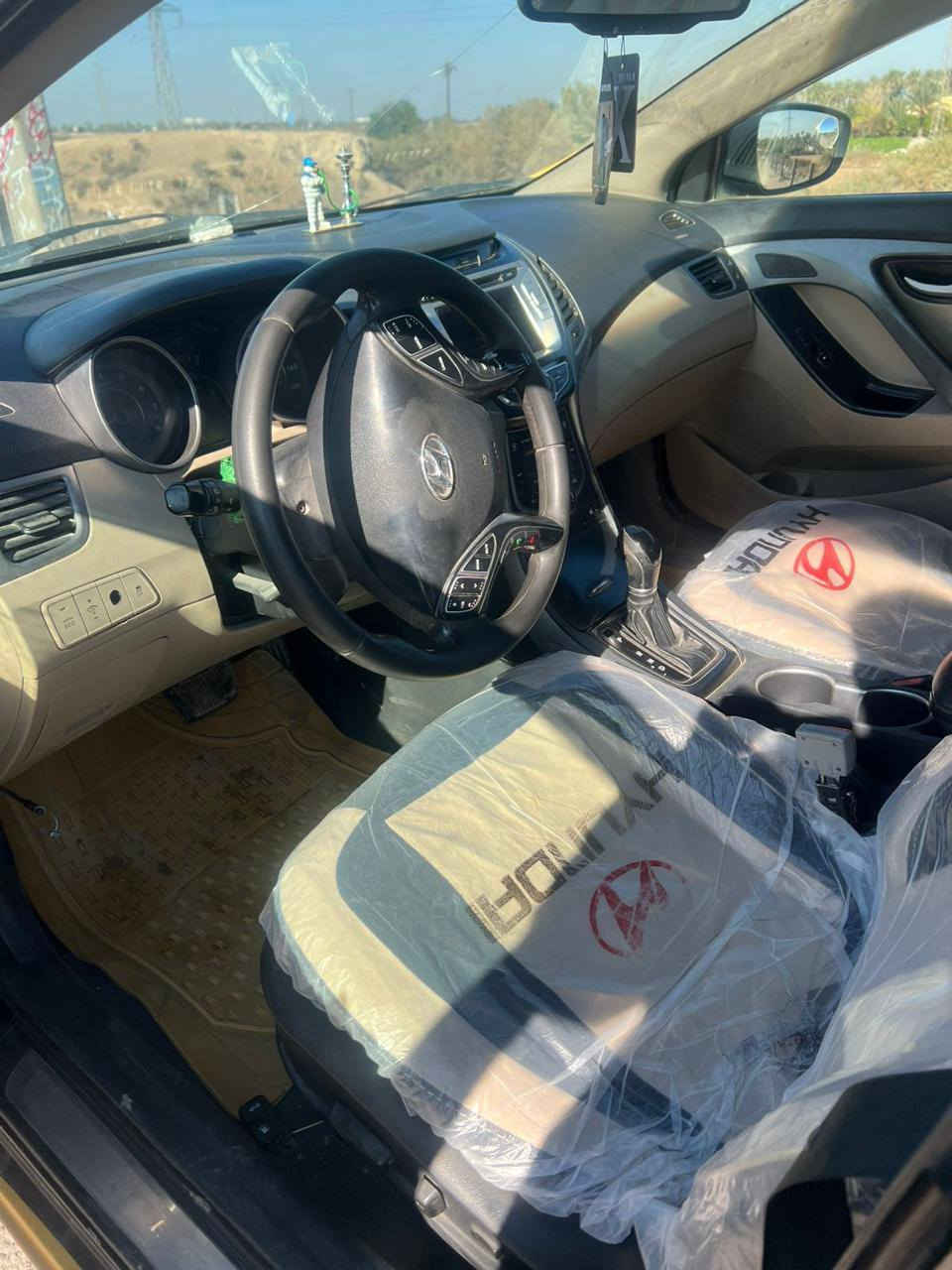 النترا 2014فول مواصفات بصمه شاشه كامره كشنات تتدفئه  هيئة غرامات مصفره السعر108وبيها مجال بسيط***********
