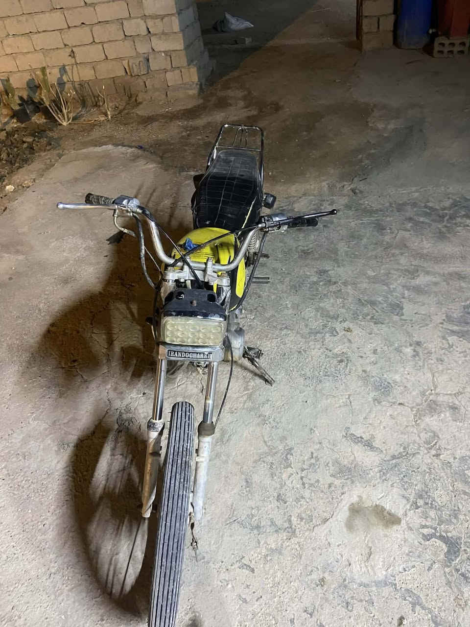 سلام عليكم 
دراجة 17 اوراق دراجة خير من الله عوزها كلجات فقطط البقية كفالة 
للبيع او #مراوس حسب القناعة


**إذا كنت صاحب هذا الإعلان وتريد حذفه لأي سبب، رجاءا أرسل رسالة إلى الدعم الفني**