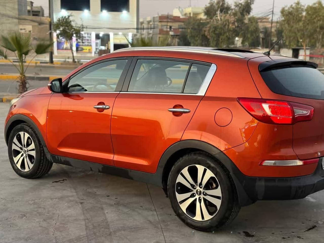 سياره سبورتج للبيع موديل ١٢ فول مواصفات بيها ٣ قطع صبغ سعر ١٣٢ بيها مجال رقمي ***********
