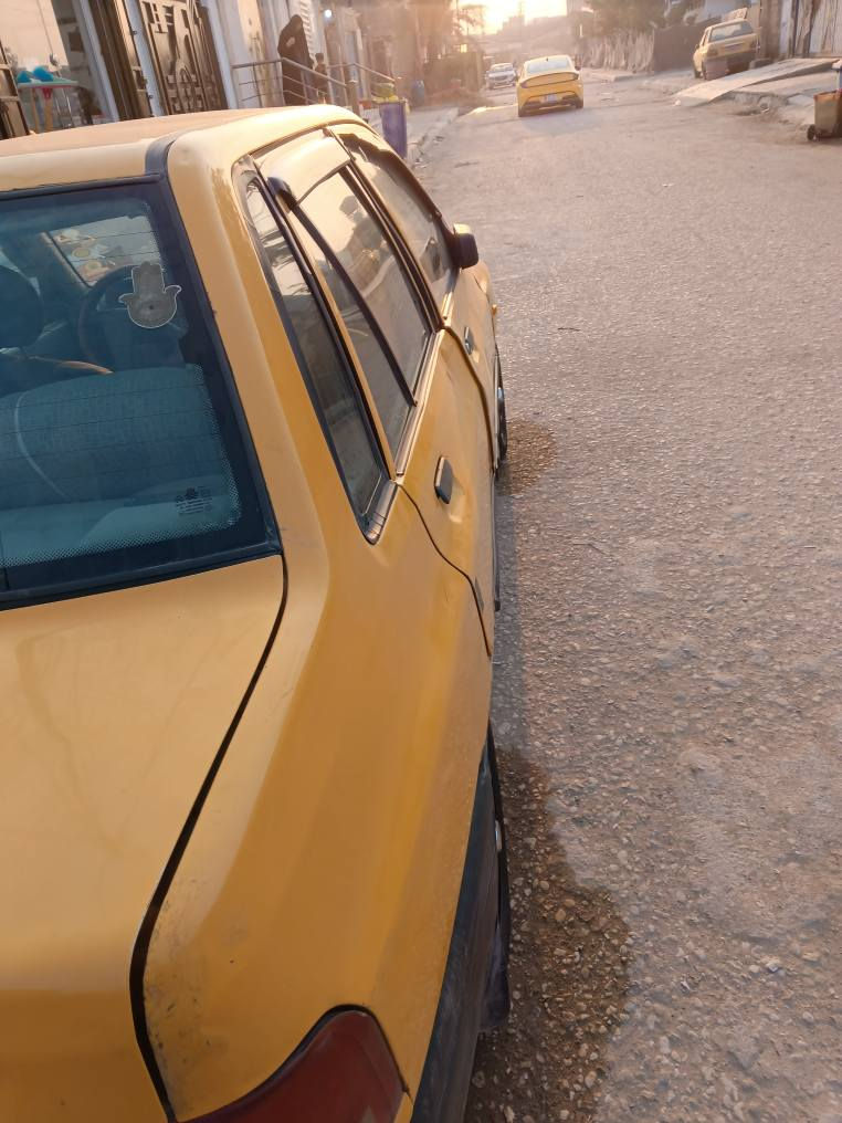 سايبه للبيع موديل 15 سياره نضيفه كل نقص ما بيه بس طخه بل جاملغ موضحه بل صوره وكلشي موضح بل صوره وسنويه ل27 مصفره هيئة وبحث وغرامات السعر 28 وبيه مجال الرقم *********** المكان كربلاء حي الغدير
