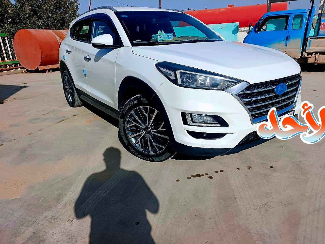 توسان خليجي 2020 رقم بغداد انكليزي بسمي مداور ثاني يوم
كير ومحرك وحداديه مكفولات تخم تاير سياره احله من الصور
سياره بيهة تبديل بنيد وجاملغ أمامي وبيهة مكانات صبغ ابيع احزام 
السعر 140 وبيها مجال 
المكان بابل القاسم 
للستفسار ***********
