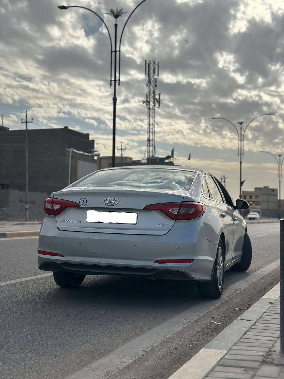 السلام عليكم 

سوناتا ادوات ((كلك)) 2017

متومه شمالي شرط الفحص ودك حاسبه

السياره منضومه غاز خط واحد

السياره بيها كصه قماره فقط وارد كوري

مكانها البصره

السعر 66$ وبيها مجال

***********
