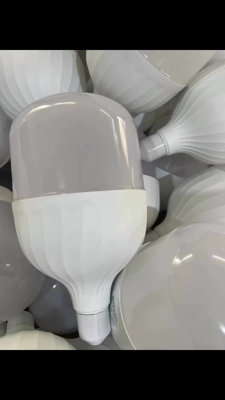 Hi, dear friend. I’m Ms Huang. We’re professional manufacturer of  led bulb lights in China ,such as Led bulb Lamp, led emergency lamp,led color bulb etc.we sincerely hope to establish business relationship with you. My WhatsApp/WeChat: 008613640485359


**إذا كنت صاحب هذا الإعلان وتريد حذفه لأي سبب، رجاءا أرسل رسالة إلى الدعم الفني**