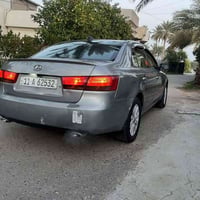 سوناته ٢٠٠٦ • محرك ٦سته • فتحة سقف شاشة