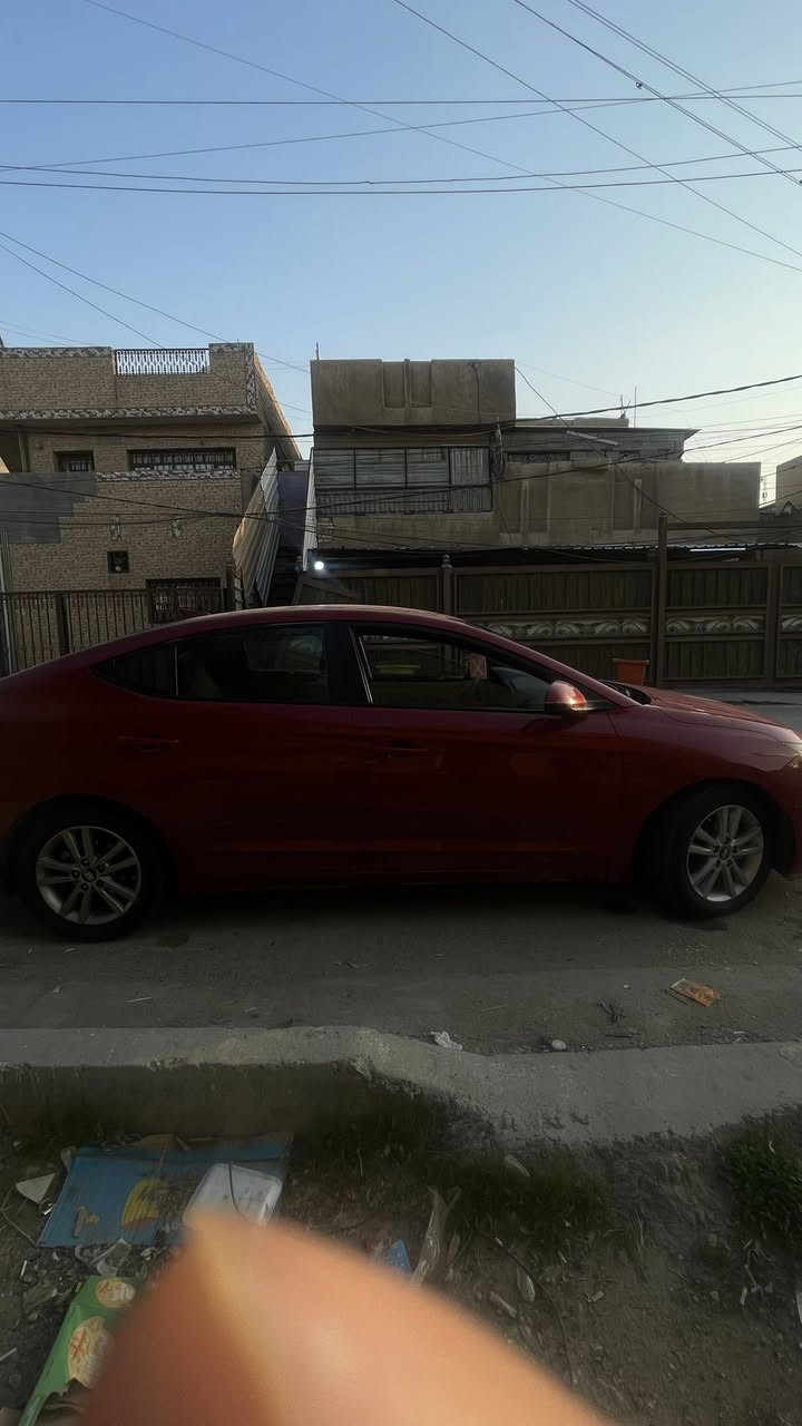 السلام عليكم الانترا للبيع موديل 2019

وارد امريكي حادثه بابين بدون دواخل
محرك الفين دوش 
كير ايتي
تحكم ستيرن
رادر تعديل مسار
ونقط عمياء
رقم نكليزي بغداد

مكان سياره بغداد

***********
