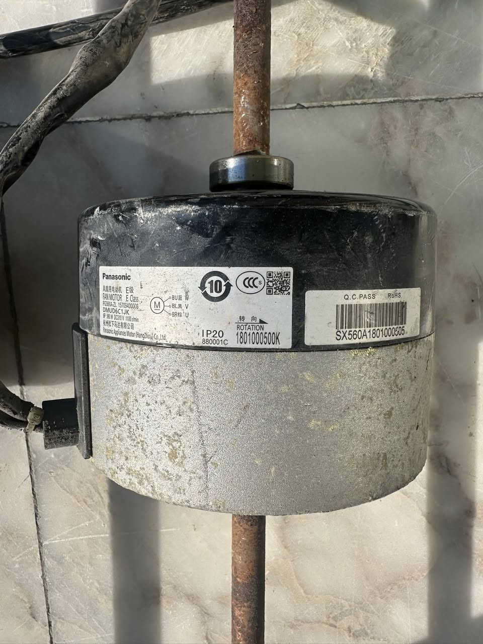 سلام عليكم عندي فانات شغالات لبيع عنوان السيديه مجاور مصرف الرافدين ***********
