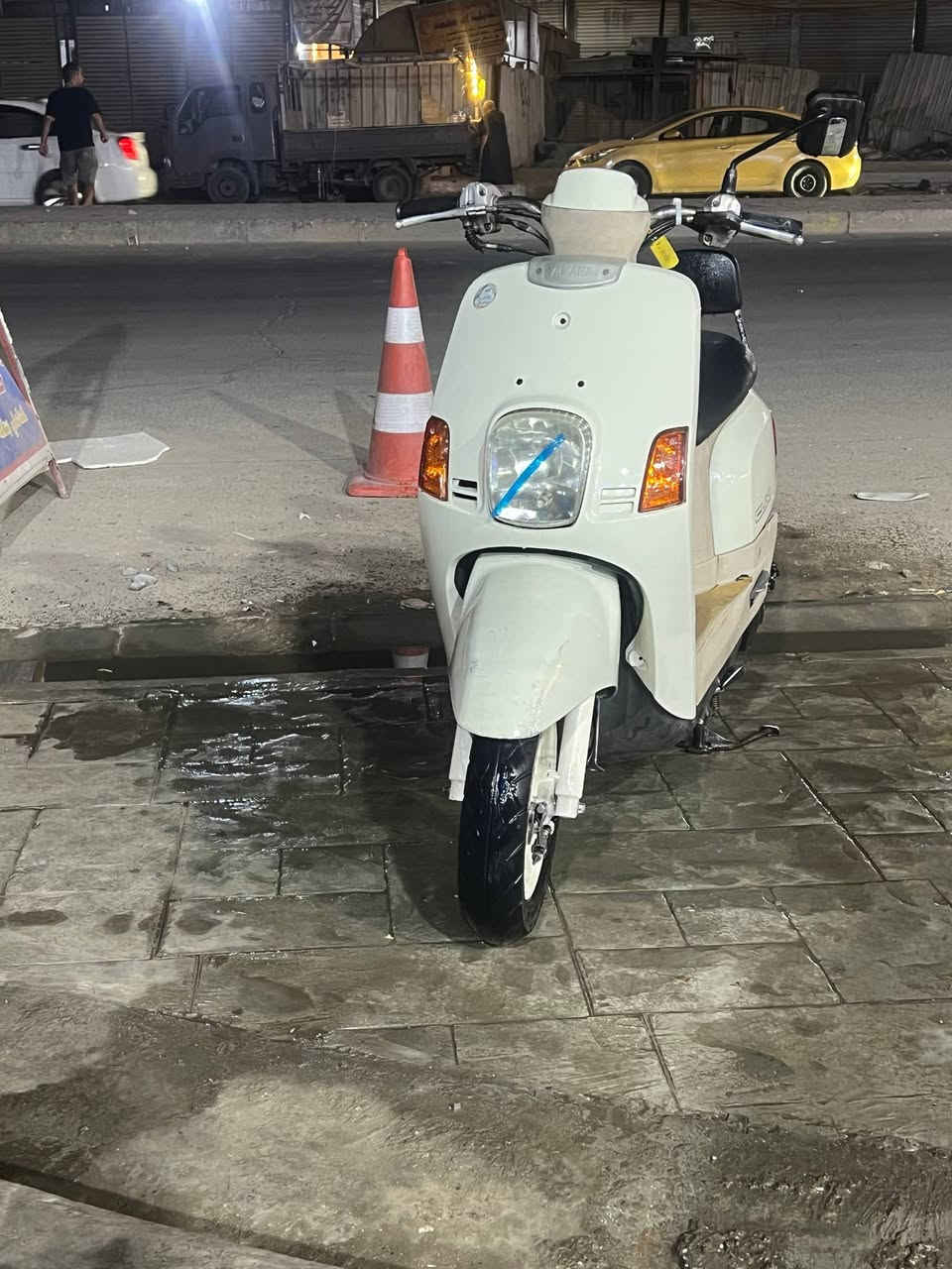 السلام عليكم دراجه بوليس كفاله حليبي داخل كريمي فول نضافه مال رمبة كلشي شغال بلاد العنوان بغداد الشعب تواصل ***********
