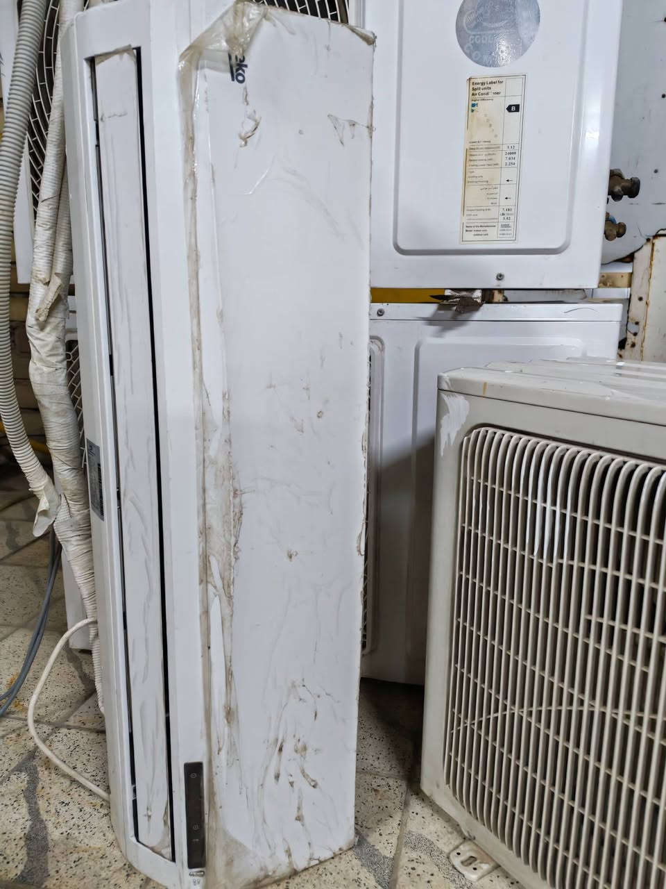 خارجيات جنرال شكار نضيفات
طنين العدد 2
 خارجيه توسوت طن واحد قطعه وحده 
داخليه بيكو قطعه وحده 
***********
بيه واتساب
