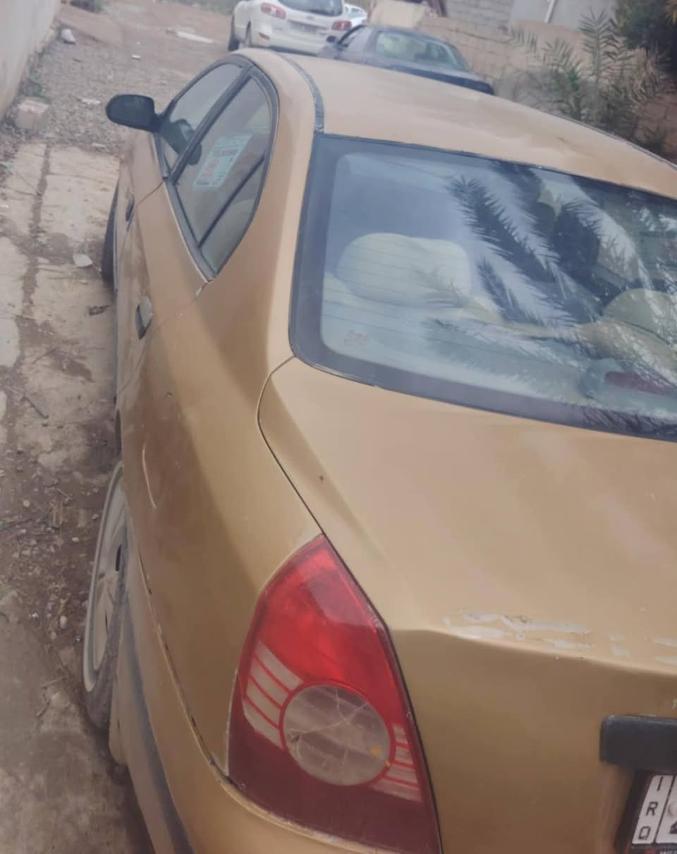 النترا 2004  سعر 55 ورقه 
رقم 27 ذي قار  دولي باي مكان تتحول باسمي  
محرك كير جيد 
مصبوغه عام بدون حادث 
مراوس او بيع   
*********** 
ديالى   دلي عباس
