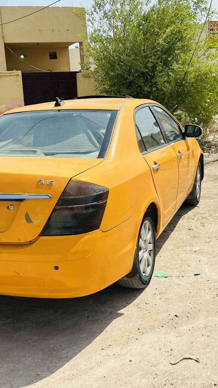 جيلي موبل موديل 13السياره كير و مكينه مكفولات المكينه لاتنقيص ولاتبخير رقمها بابل الجامه الاماميه ستوني بدلتهه حدادية جديده للاستفسار الاتصال ع الرقم ***********
