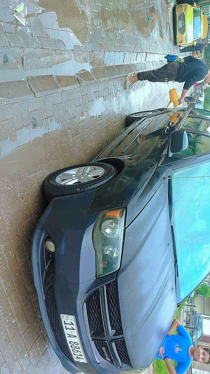 السلام عليكم دوز كرفان 2011 فول مواصفات رقم بغداد سعر 114 محرك 3600 مكاني بغداد شعله اتصال على رقم الهاتف ***********
