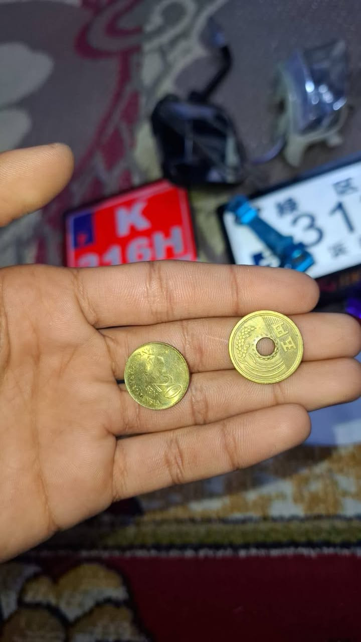 غراض للبيع مدالية ومرايات مال بوليس وذن مال يابان كلنس ومادري شنو كوت مكاني


**إذا كنت صاحب هذا الإعلان وتريد حذفه لأي سبب، رجاءا أرسل رسالة إلى الدعم الفني**