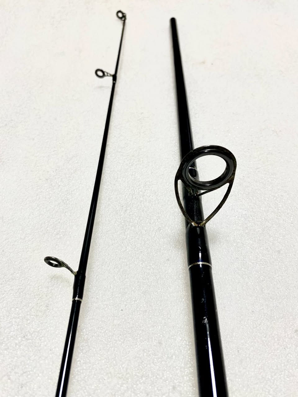 قصبة كاستنك من شركة برو تروست خاصة بالخداعة احترافية وممتازة جداً صناعة صينية وتحمل عبارات تحذيرية باللغة اليابانية السعر 30 الف

تفاصيل القصبة
المادة كاربون
الطول 289 سم 
اللور من 7-40 
الLP من 8-16 
طول المرفس53 سم


**إذا كنت صاحب هذا الإعلان وتريد حذفه لأي سبب، رجاءا أرسل رسالة إلى الدعم الفني**