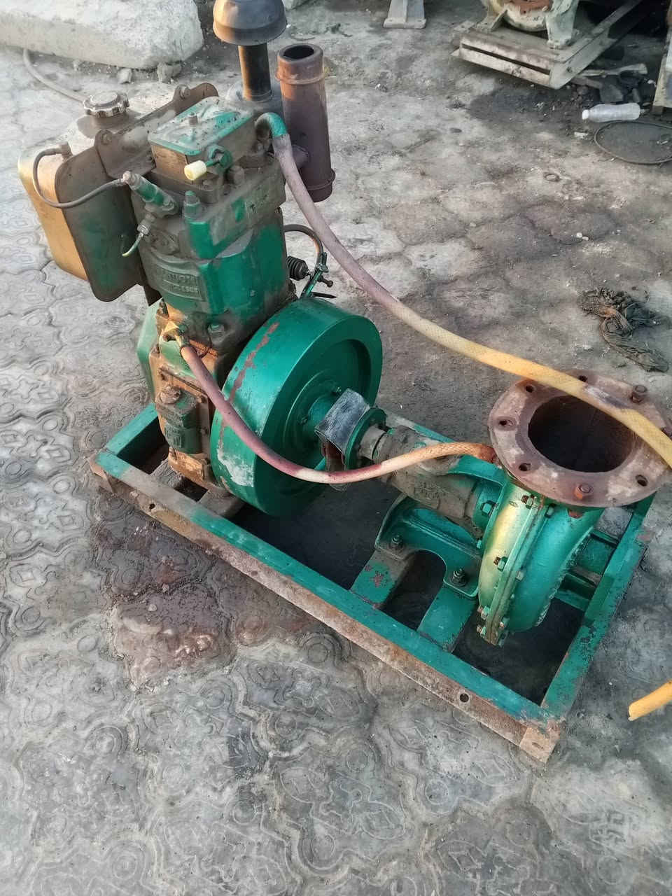 سلام عليكم ماطور 10ح تاج النجوم الصلي شرط مامفتوح على وضع
شركة سعر 550مامفتوح ***********.  او. ***********
