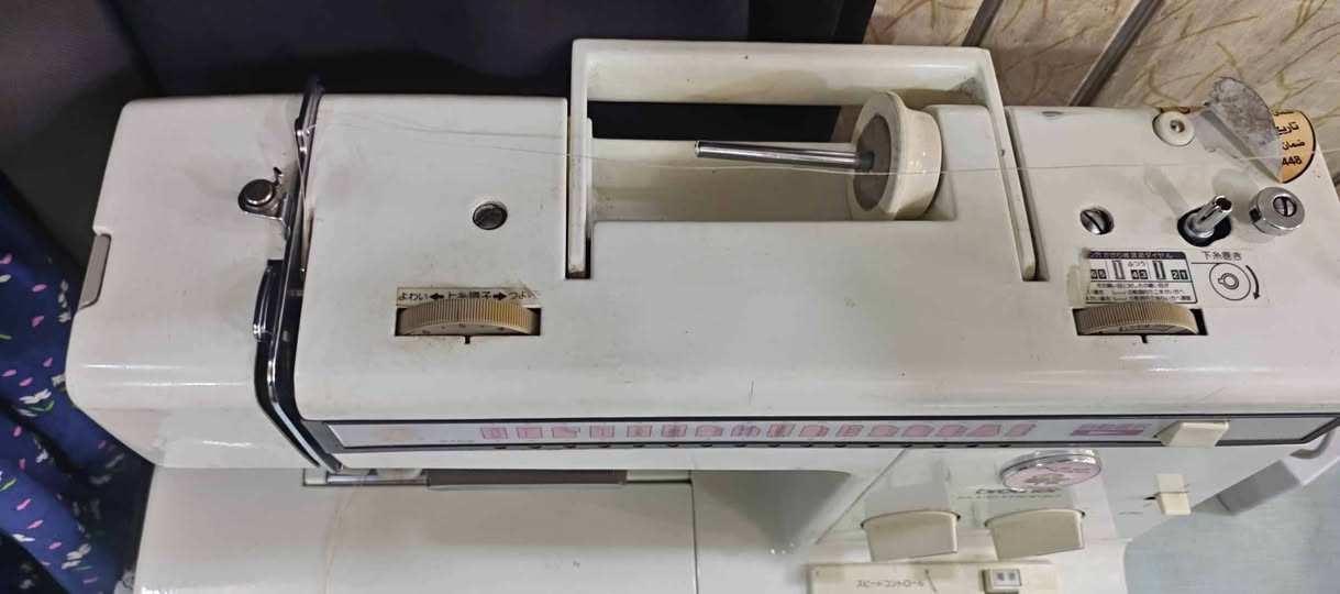 مكينه خياط منزليه متعددة الو ظائف خياط زكزاك اوفر دكمه بيت الدكمه ١٦ عملية خياط موجوده بيها كامله اينقص مابيه سعره ١٣٥ مكاني البياع شارع عشرين *********** بغداد, العراق
