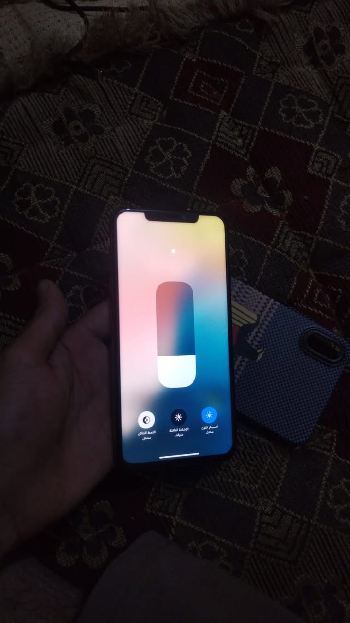 اكس S ماكس
ذاگره /512😳

بطاريه /78✅

دبل خط 2 / ✅

مبدل شاشه ثلث خيارات فول✅

فيس ايدي شغال✅

#بيع ومراوس ب أيفون فقط

***********واتساب تصال
