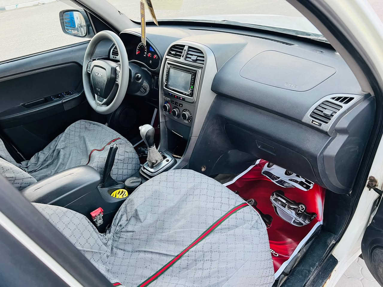 سلام عليكم تيكو موديل 2014 سياره جديده محرك وكير بلكارتون سيار رقم نكليزي بسمنه تحويل ثاني يوم حداديه طخم تاير تبريد سياره جديده ومال جناي سياره على البلاد العنوان البصره السعر 53 بيه مجال بصيط هذه مامتواجد نت  هذه رقم الموبايل ***********
