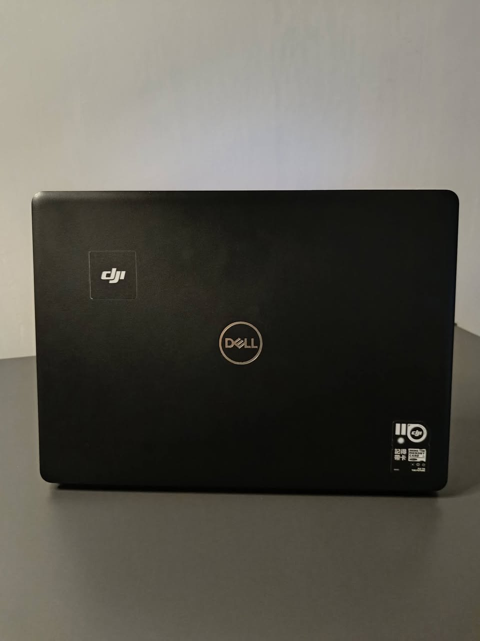 🔥 للبيع لابتوب Dell Latitude 3490 🔥
💻 المواصفات:
✅ معالج Intel Core i5 الجيل الثامن
✅ رام 8GB DDR4
✅ SSD سعة 256GB سريع
✅ شاشة 14 إنش
✅ كرت Intel UHD Graphics
✅  ويندوز 11
✅ بطارية ممتازة
✅ مناسب للدراسة والأوفيس والبرمجة والتصميم الخفيف

📦 الجهاز نظيف وحالته ممتازة
🎒 ويا شنطة 

📍 للاستفسار مراسلة خاص


**إذا كنت صاحب هذا الإعلان وتريد حذفه لأي سبب، رجاءا أرسل رسالة إلى الدعم الفني**